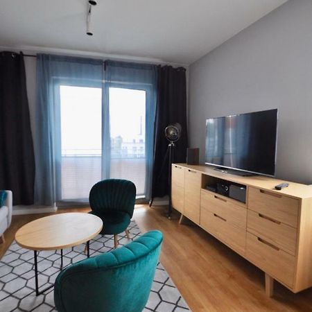 Apartments Tylna III Лодзь Экстерьер фото